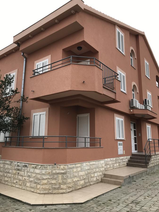 Apartments Juran Sukošan Extérieur photo